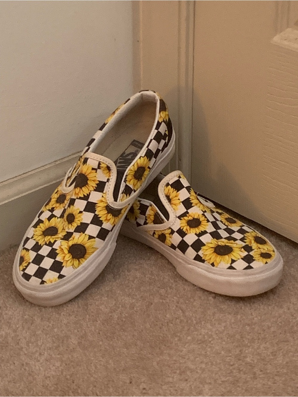 Ladies Custom Made Sunflower Checkerboard Slip-On Shoes - Yellow/Black. size 7